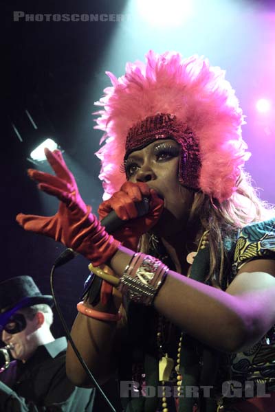 EBONY BONES - 2007-04-26 - PARIS - La Maroquinerie - 